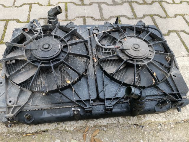 bontott HONDA CIVIC VIII Vízhűtő Radiátor (Klímás)