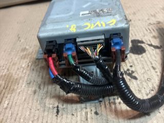 bontott HONDA CIVIC VIII Aktív Kormány Elektronika