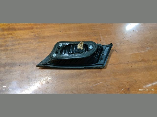 bontott HONDA CIVIC VIII Bal Belső Hátsó Lámpa