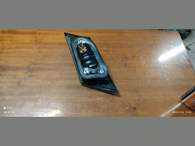 bontott HONDA CIVIC VIII Bal Belső Hátsó Lámpa