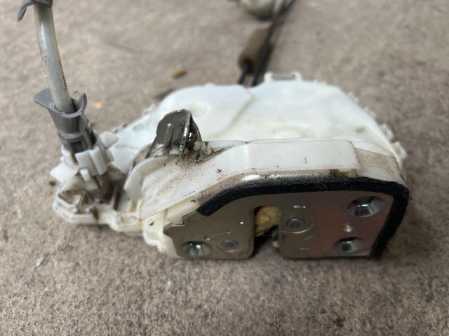 bontott HONDA CIVIC VIII Bal első Ajtózár