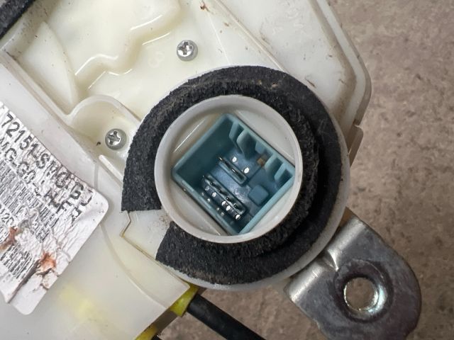 bontott HONDA CIVIC VIII Bal első Ajtózár