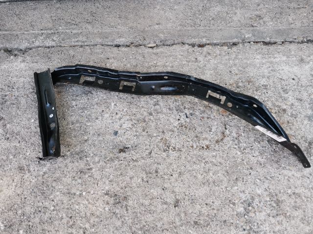 bontott HONDA CIVIC VIII Bal Fényszóró Tartó