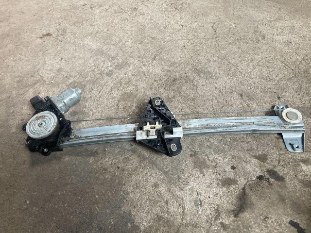 bontott HONDA CIVIC VIII Bal hátsó Ablakemelő Motor