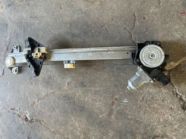 bontott HONDA CIVIC VIII Bal hátsó Ablakemelő Szerkezet (Elektromos)