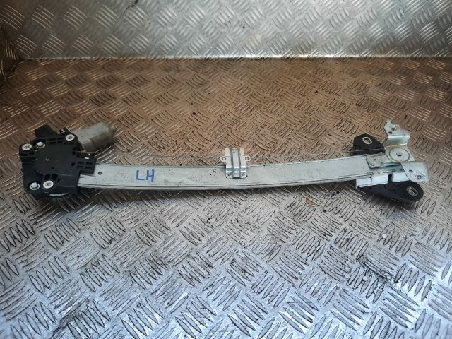 bontott HONDA CIVIC VIII Bal hátsó Ablakemelő Szerkezet (Elektromos)