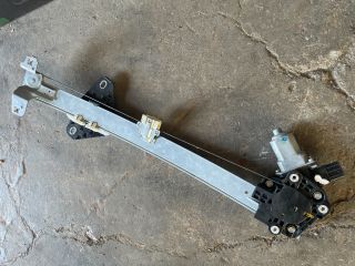 bontott HONDA CIVIC VIII Bal hátsó Ablakemelő Szerkezet (Elektromos)