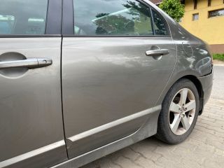 bontott HONDA CIVIC VIII Bal hátsó Ajtó (Üres lemez)