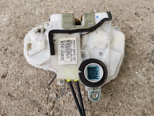 bontott HONDA CIVIC VIII Bal hátsó Ajtózár