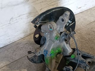 bontott HONDA CIVIC VIII Bal hátsó Csonkállvány Kerékaggyal