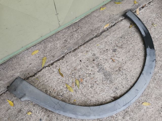 bontott HONDA CIVIC VIII Bal hátsó Sárvédő Díszléc