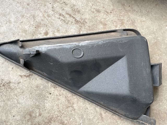 bontott HONDA CIVIC VIII Bal Ködlámpa Rács