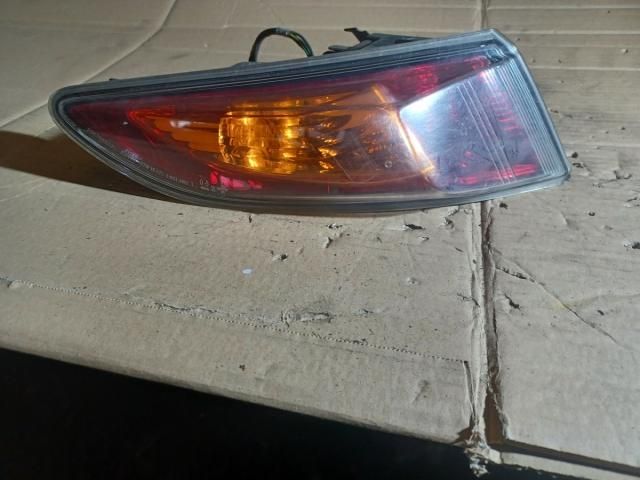 bontott HONDA CIVIC VIII Bal Külső Hátsó Lámpa