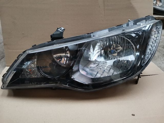 bontott HONDA CIVIC VIII Bal Xenon Fényszóró