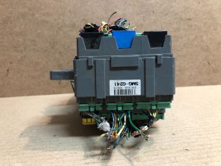 bontott HONDA CIVIC VIII Biztosítéktábla Utastér