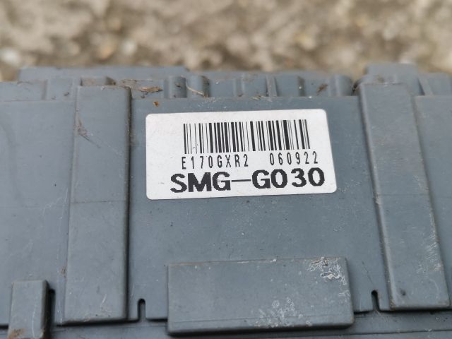 bontott HONDA CIVIC VIII Biztosítéktábla Utastér