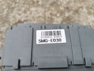 bontott HONDA CIVIC VIII Biztosítéktábla Utastér