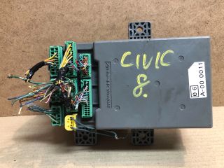 bontott HONDA CIVIC VIII Biztosítéktábla Utastér