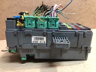 bontott HONDA CIVIC VIII Biztosítéktábla Utastér