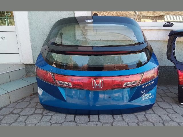 bontott HONDA CIVIC VIII Csomagtérajtó (Részeivel)