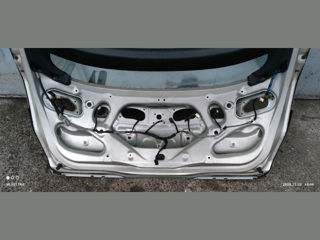 bontott HONDA CIVIC VIII Csomagtérajtó (Üres lemez)