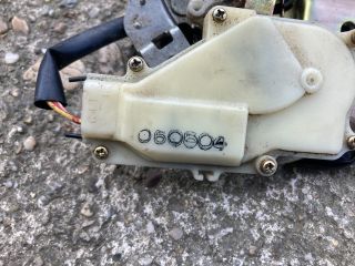 bontott HONDA CIVIC VIII Csomagtérajtó Zárbetét