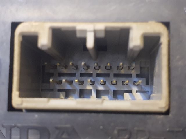 bontott HONDA CIVIC VIII Elektronika (Magában)