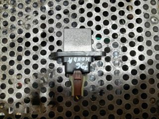 bontott HONDA CIVIC VIII Előtét Ellenállás Fűtőmotor