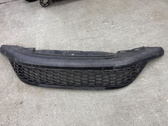 bontott HONDA CIVIC VIII Első Lökhárító Alsó (Műanyag)