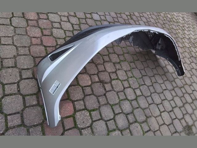 bontott HONDA CIVIC VIII Első Lökhárító (Részeivel)