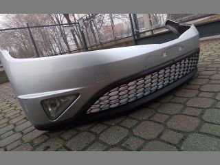 bontott HONDA CIVIC VIII Első Lökhárító (Részeivel)