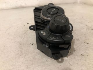 bontott HONDA CIVIC VIII Fűtéskapcsoló (manuális klímás)