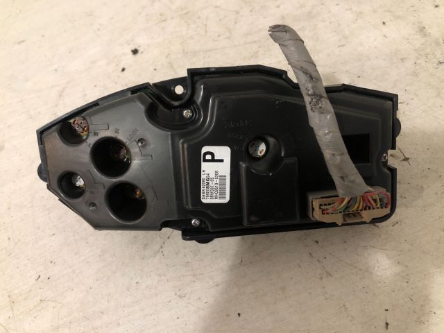 bontott HONDA CIVIC VIII Fűtéskapcsoló (manuális klímás)