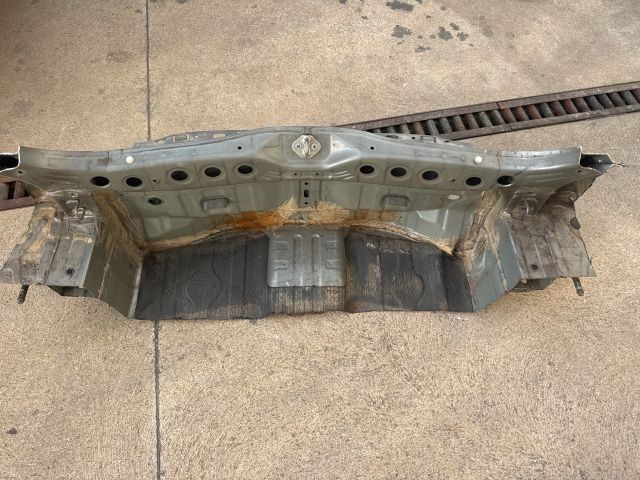 bontott HONDA CIVIC VIII Hátfal