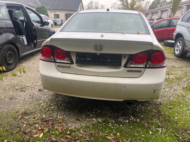 bontott HONDA CIVIC VIII Hátsó Embléma