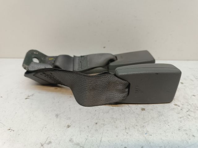 bontott HONDA CIVIC VIII Hátsó középső Biztonsági Öv Csat