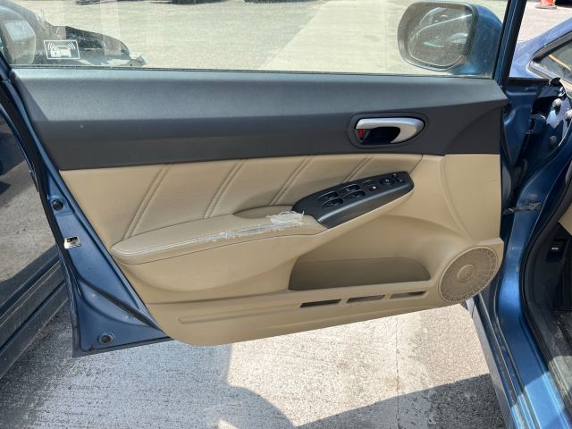 bontott HONDA CIVIC VIII Hátsó középső Biztonsági Öv