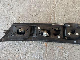 bontott HONDA CIVIC VIII Hátsó Lámpa Középső