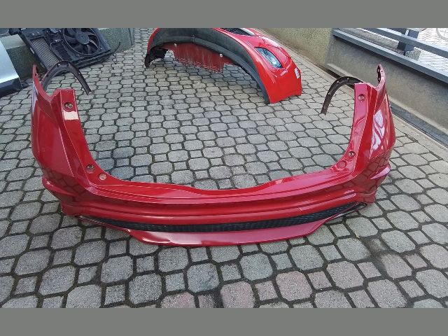 bontott HONDA CIVIC VIII Hátsó Lökhárító (Részeivel)