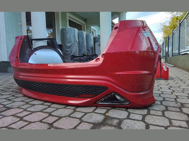 bontott HONDA CIVIC VIII Hátsó Lökhárító (Részeivel)