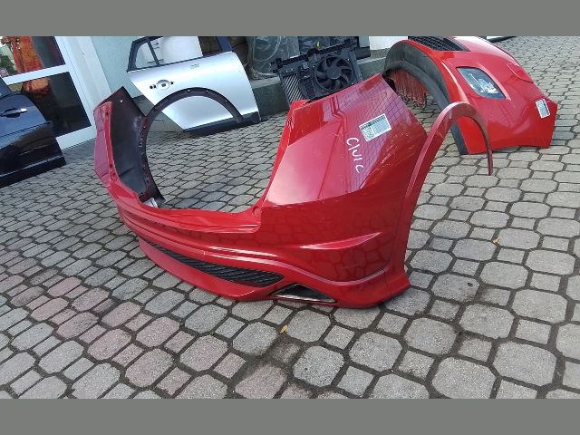 bontott HONDA CIVIC VIII Hátsó Lökhárító (Részeivel)