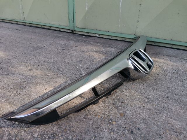 bontott HONDA CIVIC VIII Hűtőrács