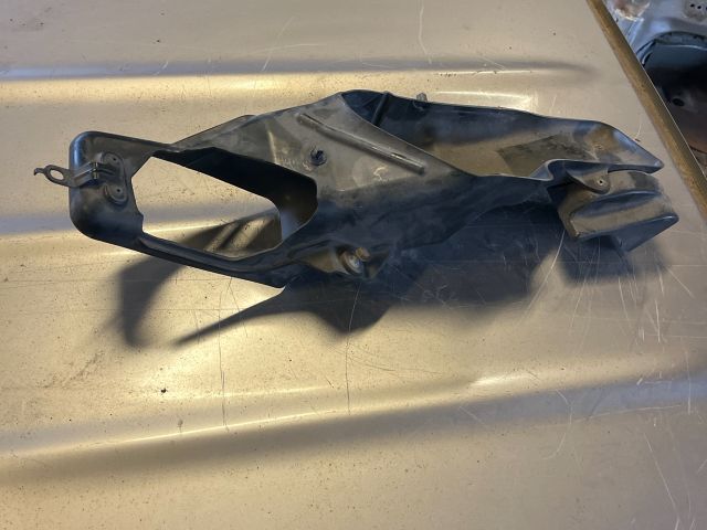 bontott HONDA CIVIC VIII Intercooler Légterelő