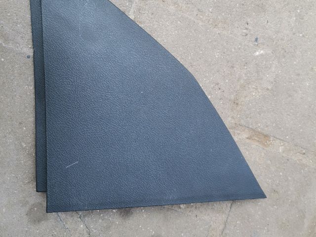 bontott HONDA CIVIC VIII Jobb Alsó Műszerfal Burkolat