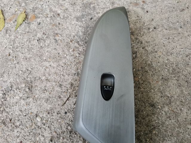 bontott HONDA CIVIC VIII Jobb első Ablakemelő Kapcsoló