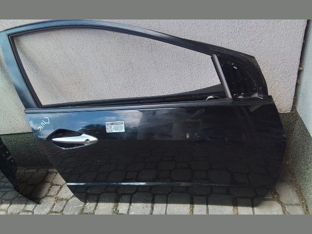 bontott HONDA CIVIC VIII Jobb első Ajtó (Részeivel)
