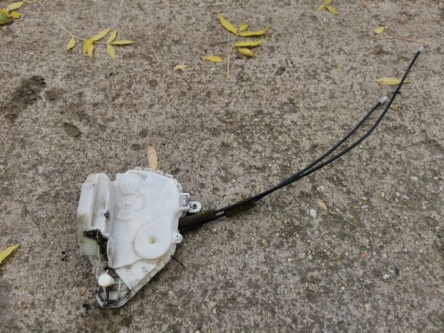 bontott HONDA CIVIC VIII Jobb első Ajtózár