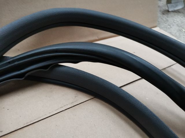 bontott HONDA CIVIC VIII Jobb első Gumikéder