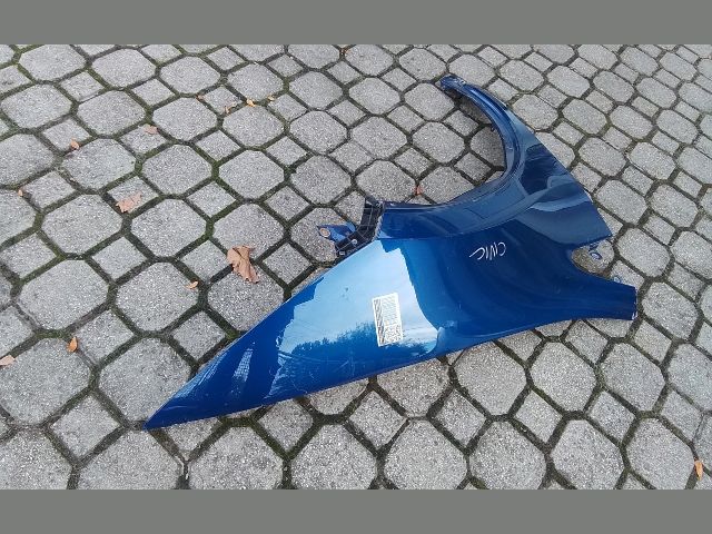 bontott HONDA CIVIC VIII Jobb első Sárvédő