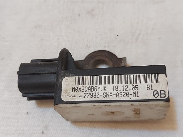 bontott HONDA CIVIC VIII Jobb első Ütközés Érzékelő (Homlokfalon)